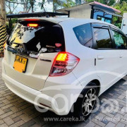 HONDA FIT GP1 2011