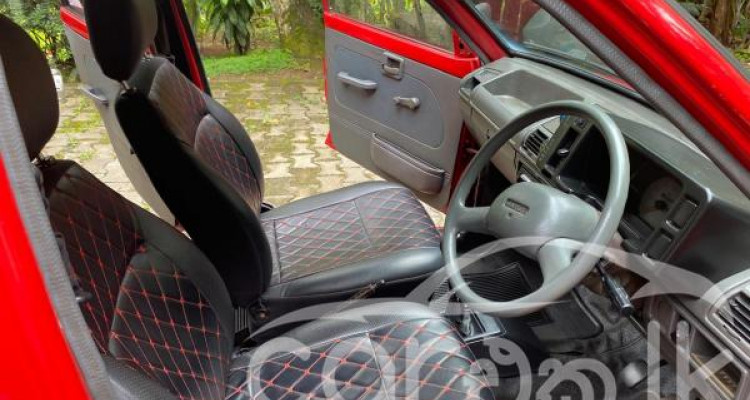 SUZUKI MARUTI 800 2005