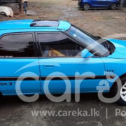 MAZDA ASTINA 1990