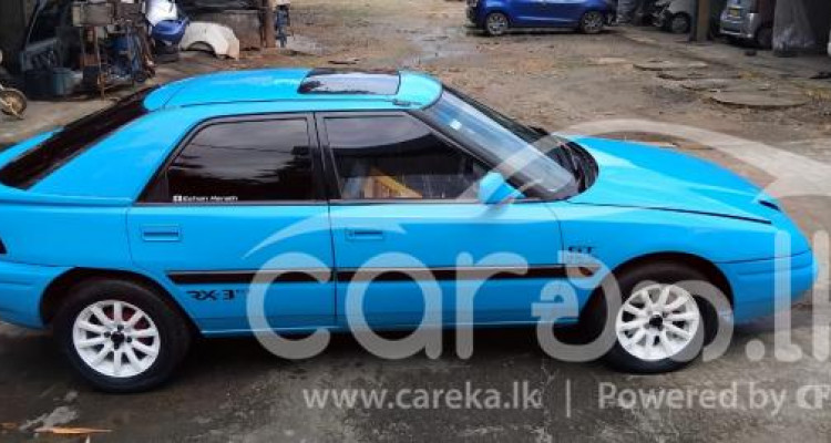 MAZDA ASTINA 1990