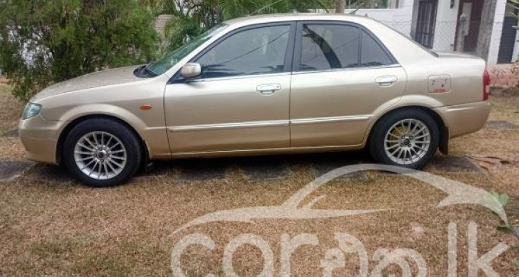 MAZDA FAMILIA 2001