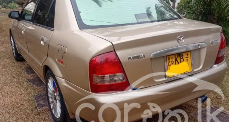 MAZDA FAMILIA 2001