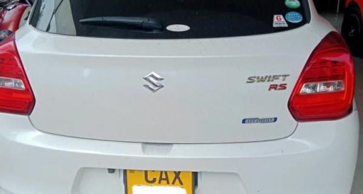 SUZUKI SWIFT 2017