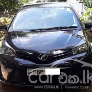 TOYOTA VITZ 2016