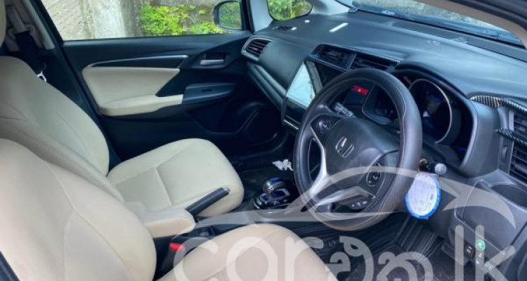 HONDA FIT GP5 2014