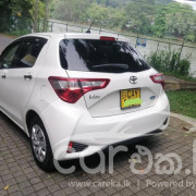 TOYOTA VITZ 2018