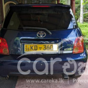 TOYOTA IST 2003