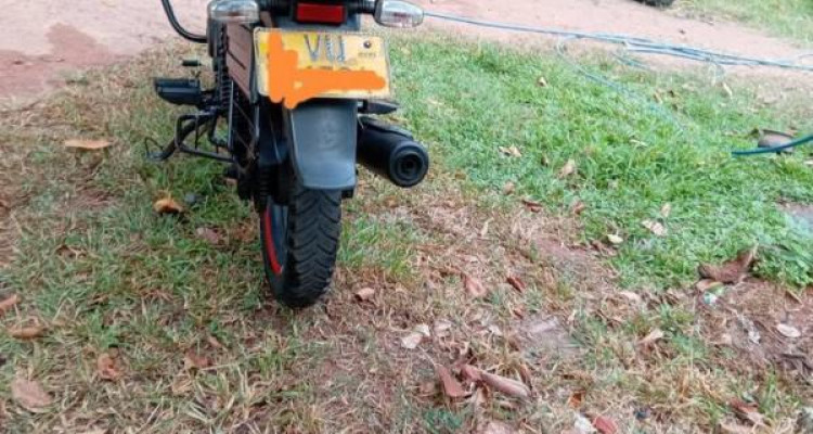 BAJAJ DISCOVER 135 2010