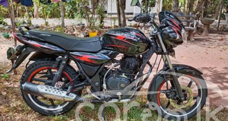 BAJAJ DISCOVER 135 2010