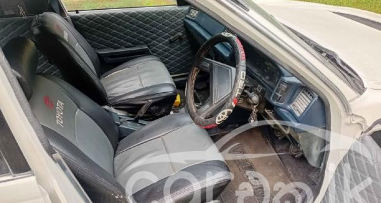 TOYOTA CORONA 1988