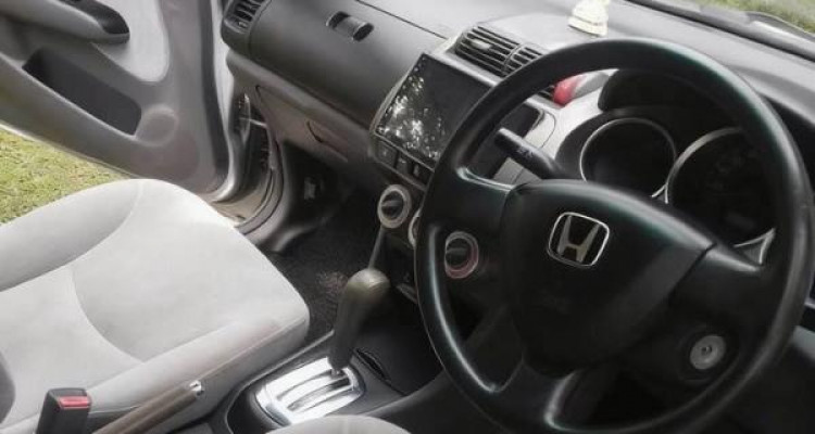 HONDA FIT ARIA 2008