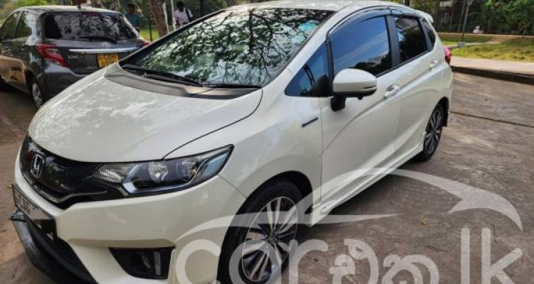HONDA FIT GP5 2014