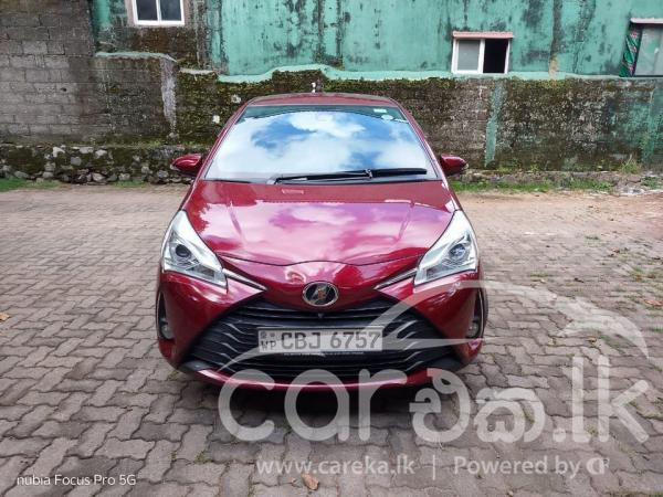 TOYOTA VITZ 2019