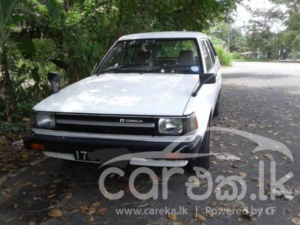 TOYOTA COROLLA KE72 1985