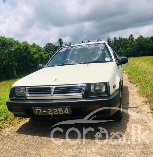 MITSUBISHI LANCER WAGON 1987