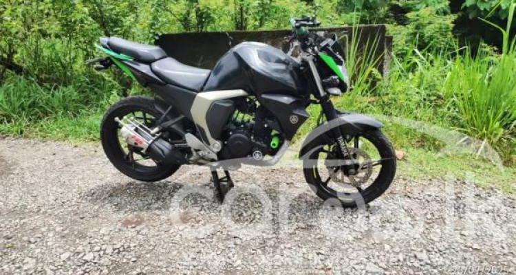 YAMAHA FZ 2018