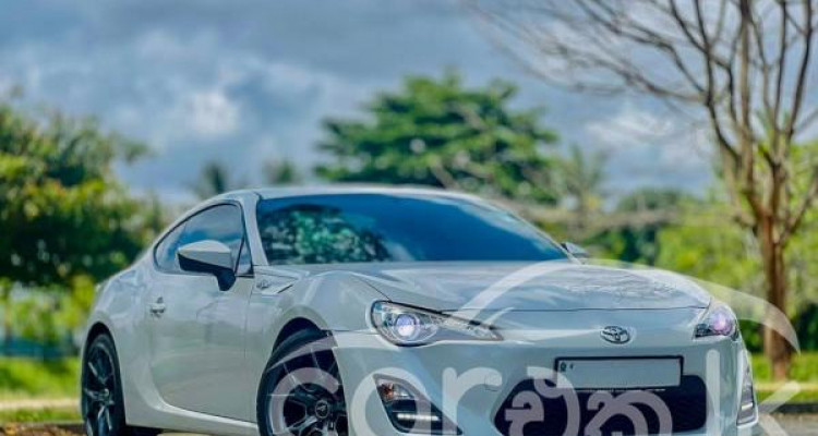 TOYOTA GT86 2012