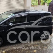 TOYOTA SIENTA 2018