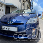 TOYOTA PRIUS 2011