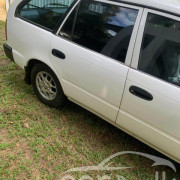 TOYOTA COROLLA 2000