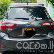 TOYOTA VITZ 2017