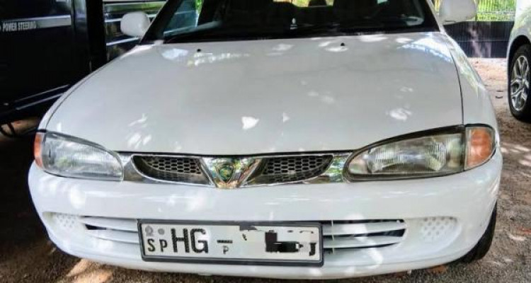 PROTON WIRA 2000
