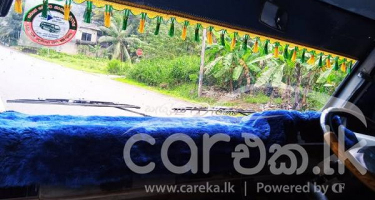 MITSUBISHI DELICA L300 1983