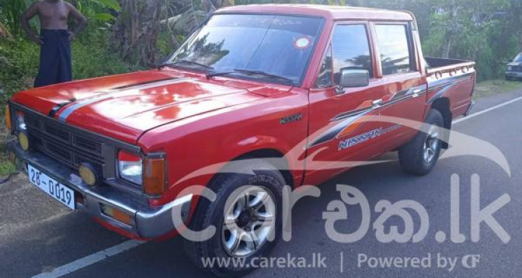 NISSAN DATSUN 1981