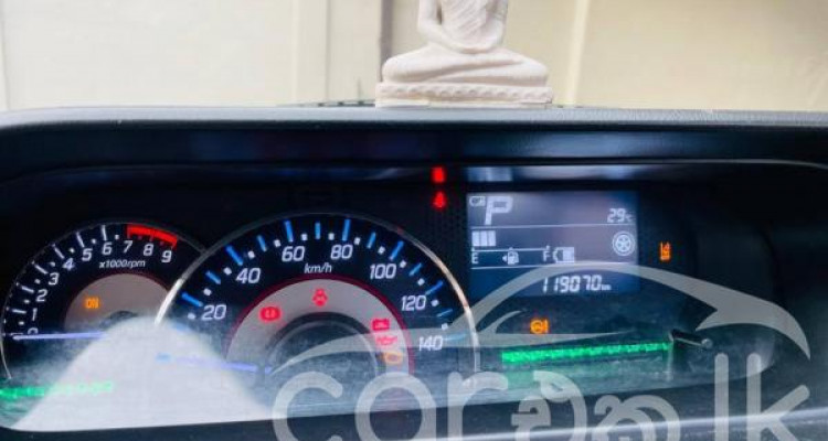 SUZUKI WAGON R STINGRAY 2018