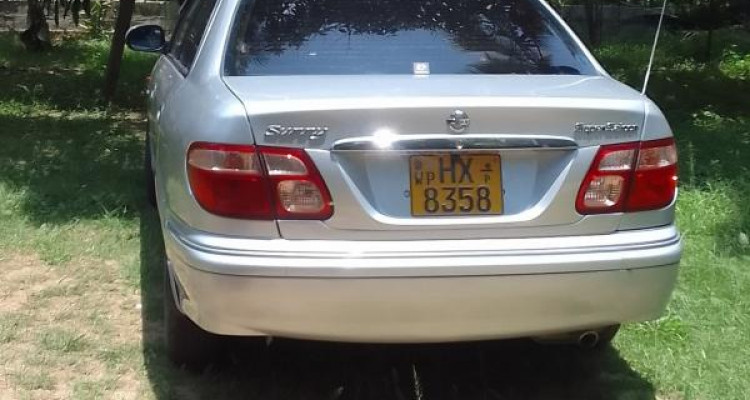 NISSAN SUNNY N16 2001