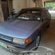 MAZDA FAMILIA 1990