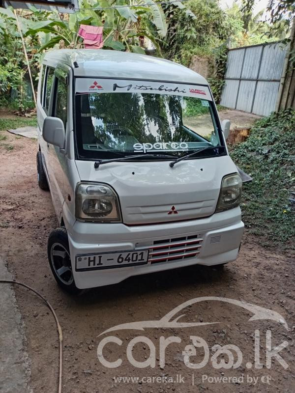 MITSUBISHI MINICAB 1999