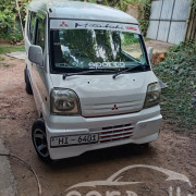 MITSUBISHI MINICAB 1999