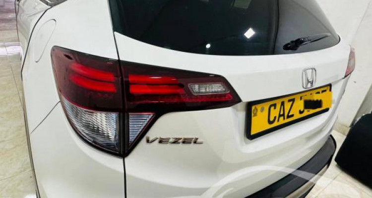 HONDA VEZEL 2017