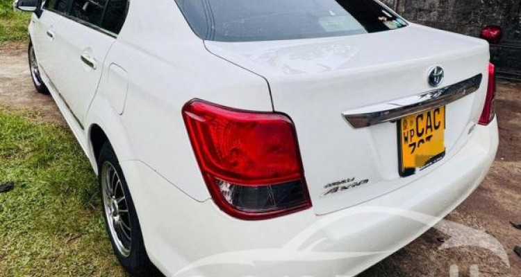 TOYOTA AXIO 2014