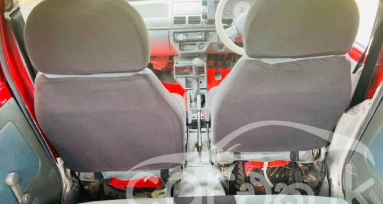 SUZUKI MARUTI 800 2006