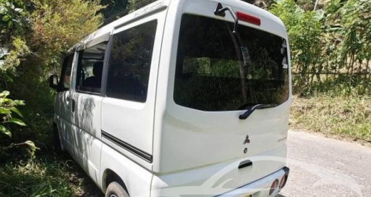 MITSUBISHI MINICAB 1999
