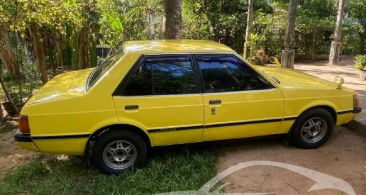 MITSUBISHI LANCER BOX 1982