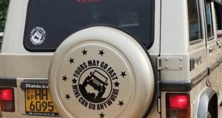 MAHINDRA BOLERO 2004