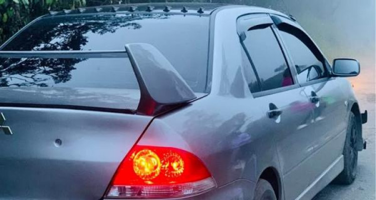 MITSUBISHI LANCER CS1 2003