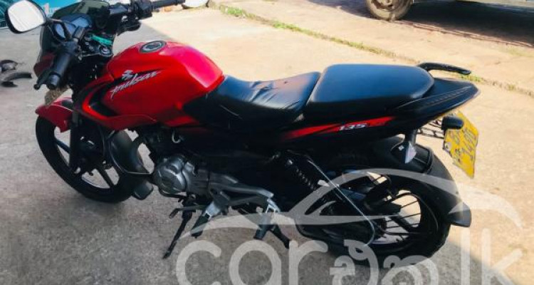 BAJAJ PULSAR 135 2013