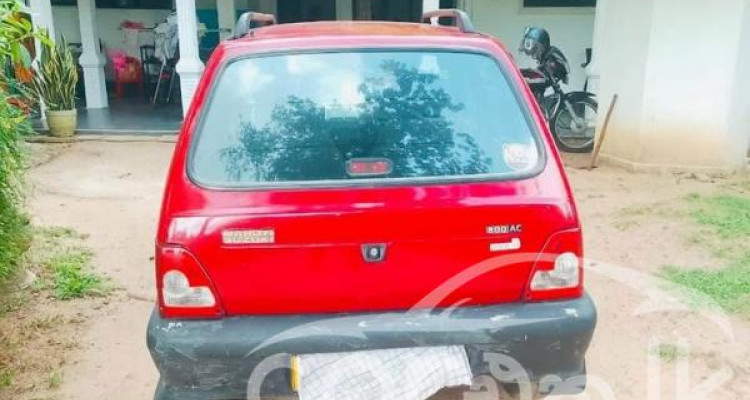 SUZUKI MARUTI 800 2004