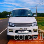 TOYOTA NOAH KR42 2003