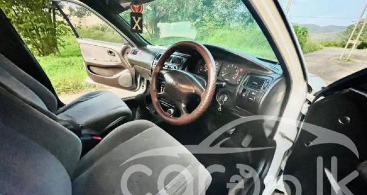 TOYOTA COROLLA AE100 1991
