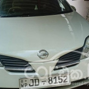 NISSAN PRIMERA 2001