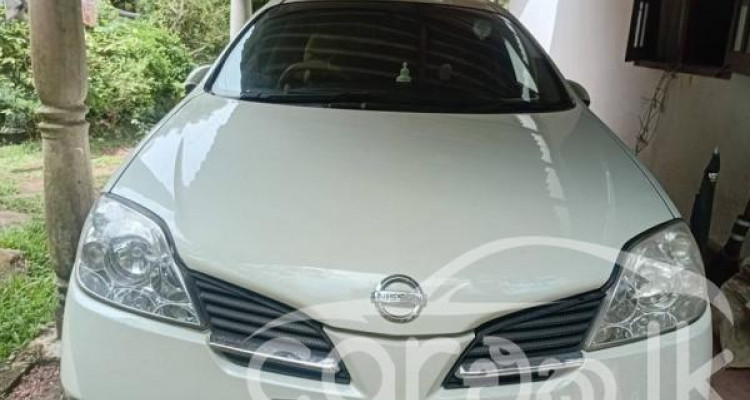 NISSAN PRIMERA 2001