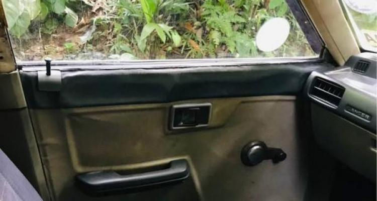 MITSUBISHI LANCER BOX 1983