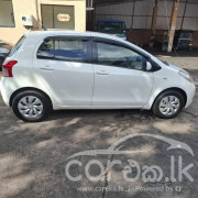 TOYOTA VITZ 2007