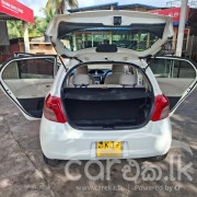 TOYOTA VITZ 2007