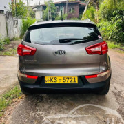 KIA SPORTAGE 2011